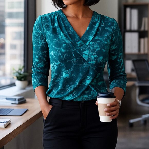 Bold Elements Women's Teal Abstract Print Blouse Size L Workwear Chic Career Top - Picture 2 of 10